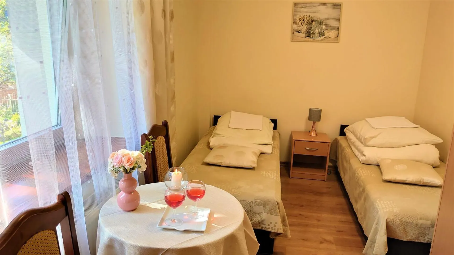 Resort Gosciniec Jas -Sniadania I Obiadokolacje Szwedzki Stol W Cenie Bezplatny Parking Szklarska Poreba Poland